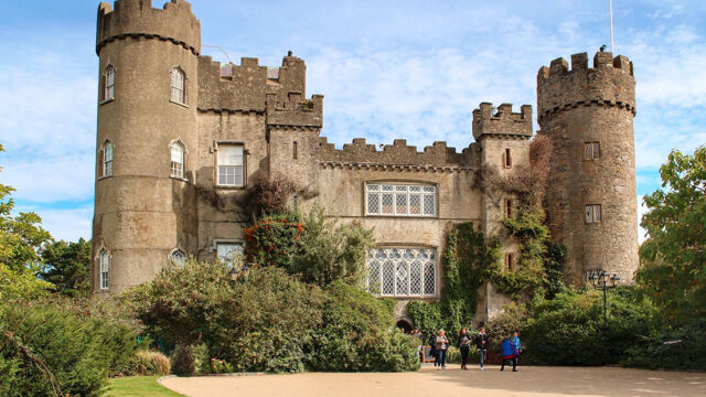 IRLANDA MEDIEVALE: MALAHIDE & HOWTH