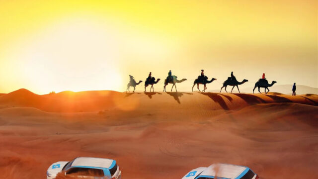 DESERT SAFARI + CENA E SPETTACOLI IN OASI AMMIRANDO IL TRAMONTO